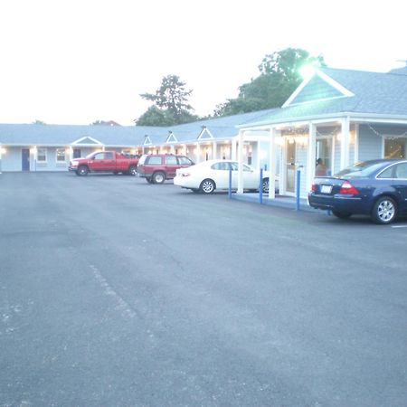 Red Carpet Inn & Suites Hammonton Nj Route-30E Exterior photo