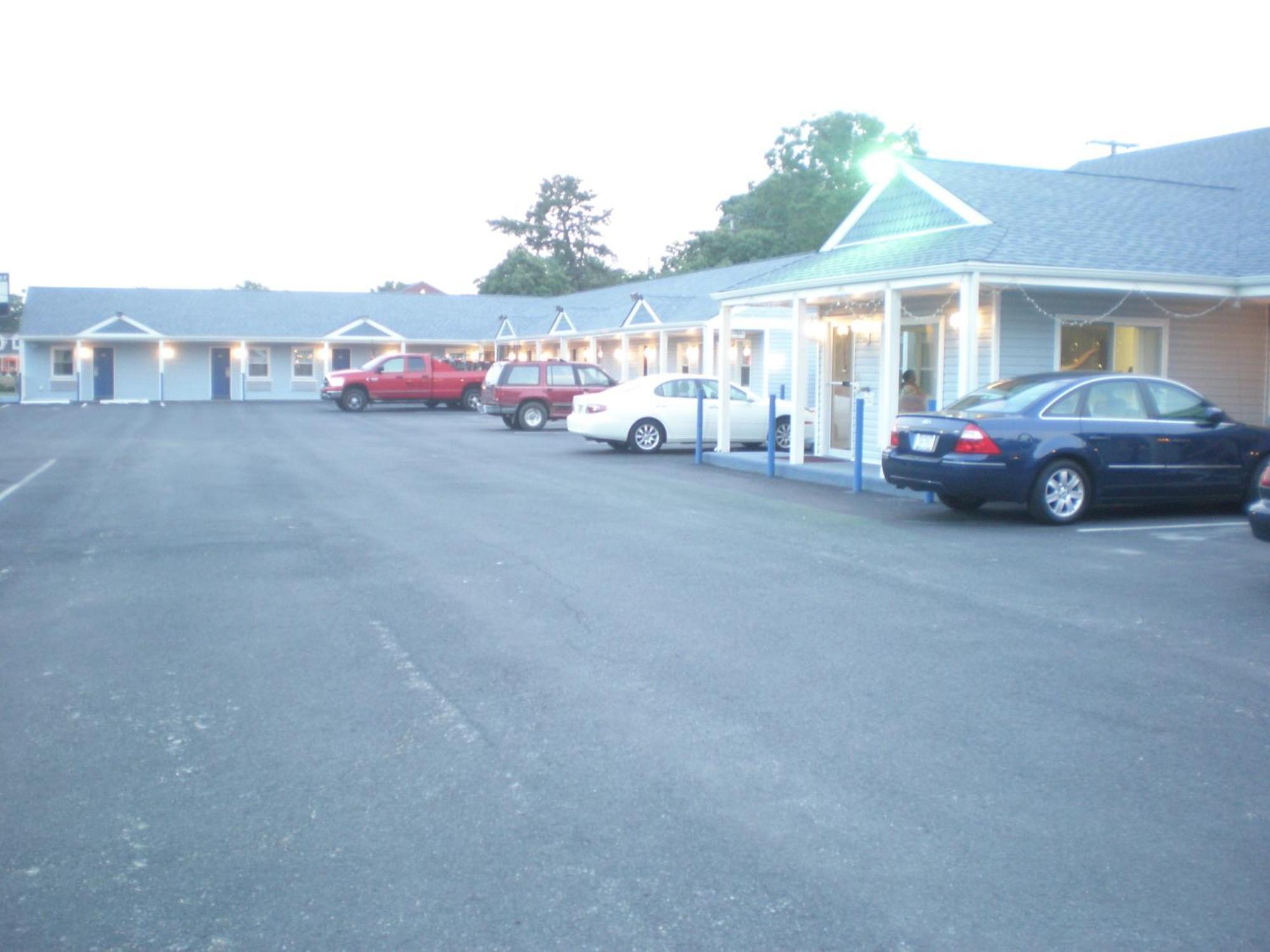 Red Carpet Inn & Suites Hammonton Nj Route-30E Exterior photo