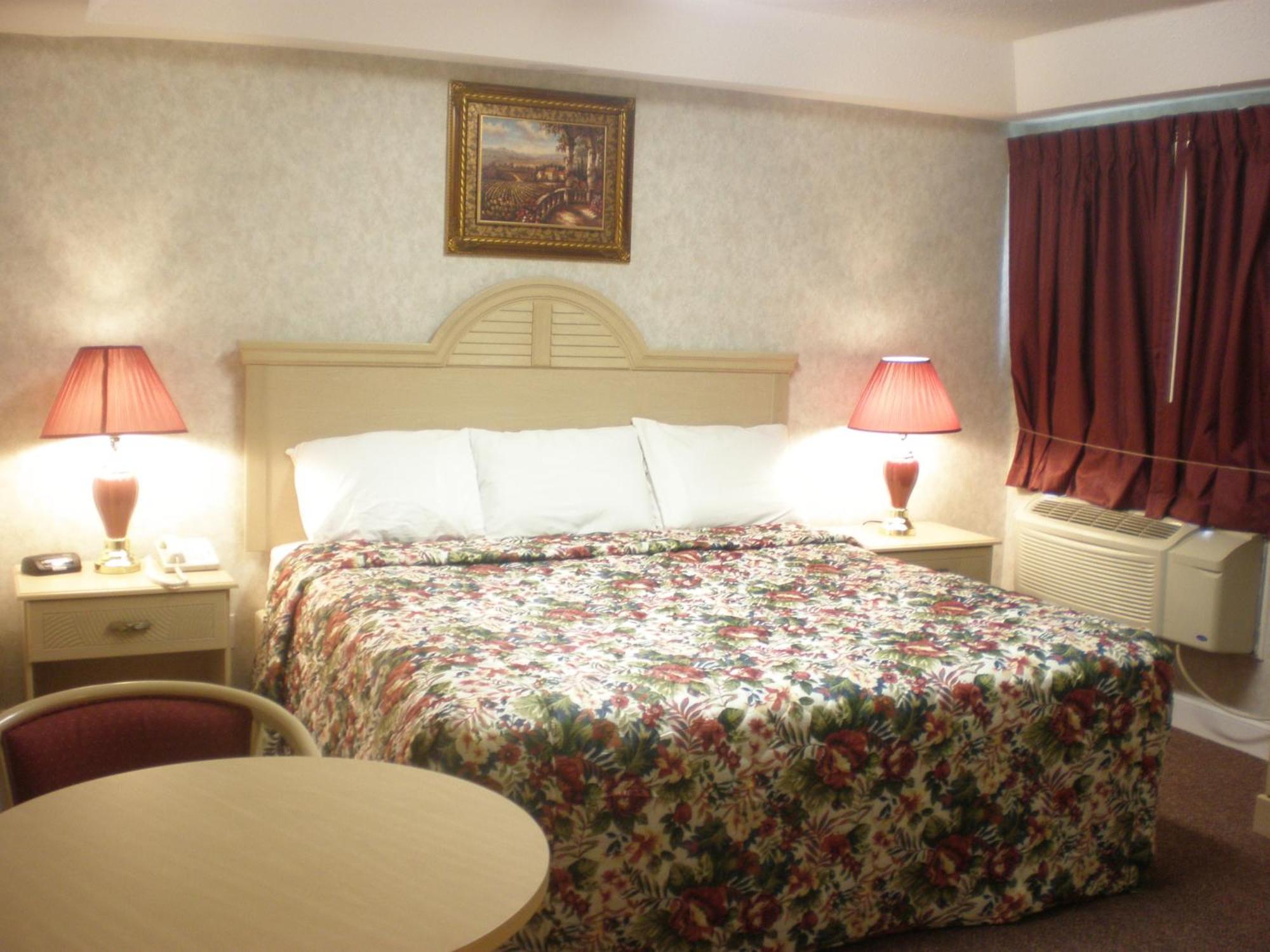 Red Carpet Inn & Suites Hammonton Nj Route-30E Exterior photo