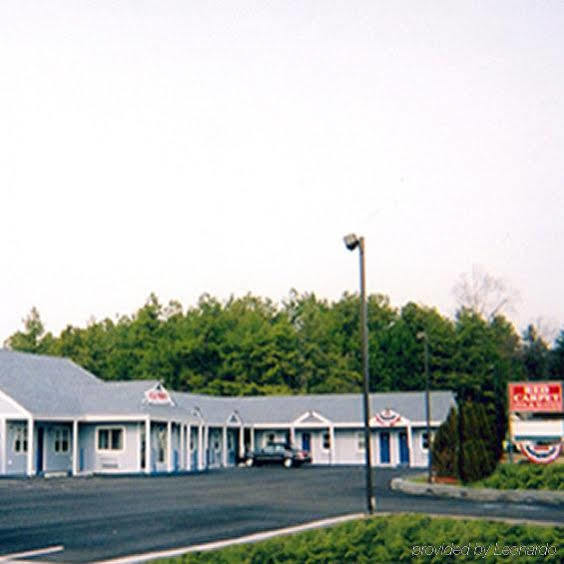 Red Carpet Inn & Suites Hammonton Nj Route-30E Exterior photo